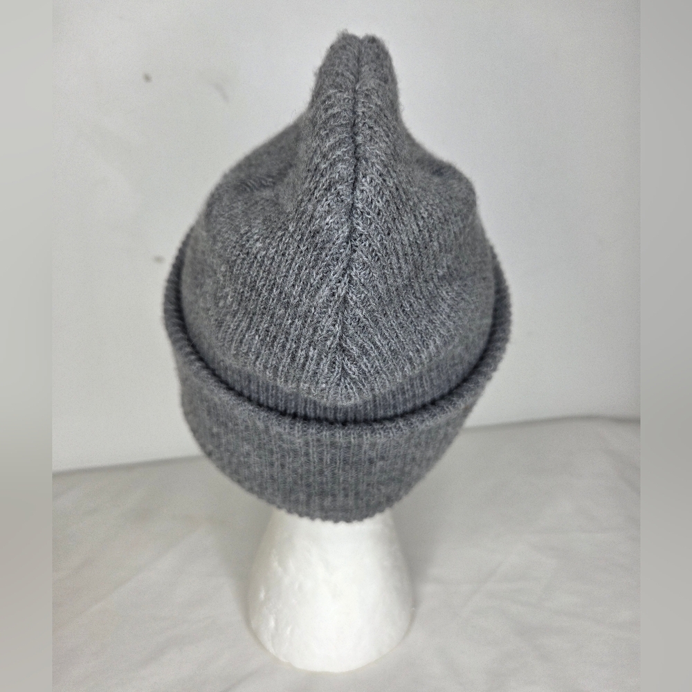 Salomon OS Gray Beanie "Snowbird" Acrylic-wool Knit - Picture 3 of 7